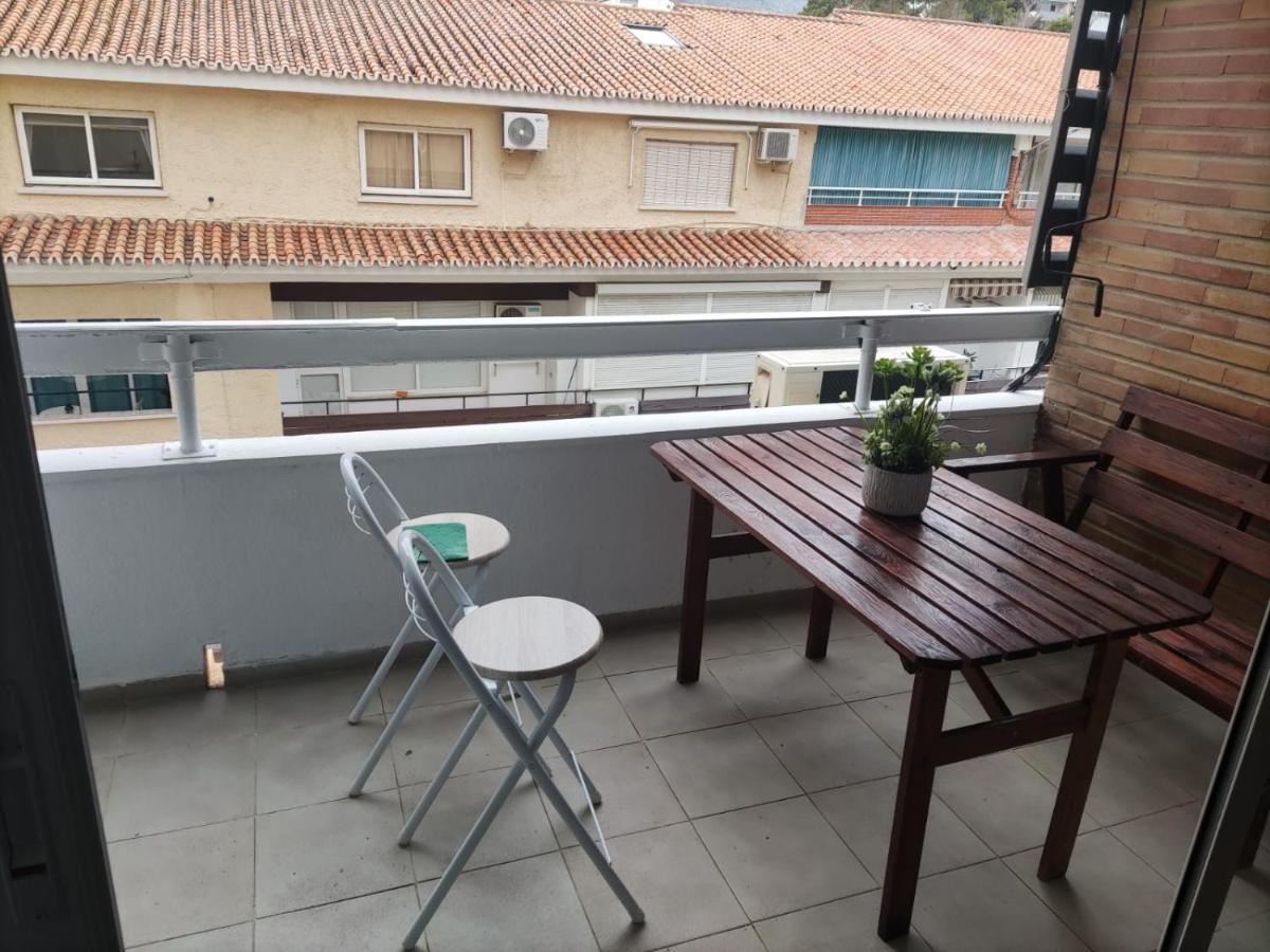 Apartamento Pez Espada Τορρεμολίνος Εξωτερικό φωτογραφία